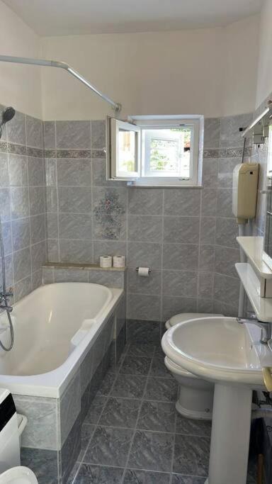 Apartment Biggy Cavtat Esterno foto